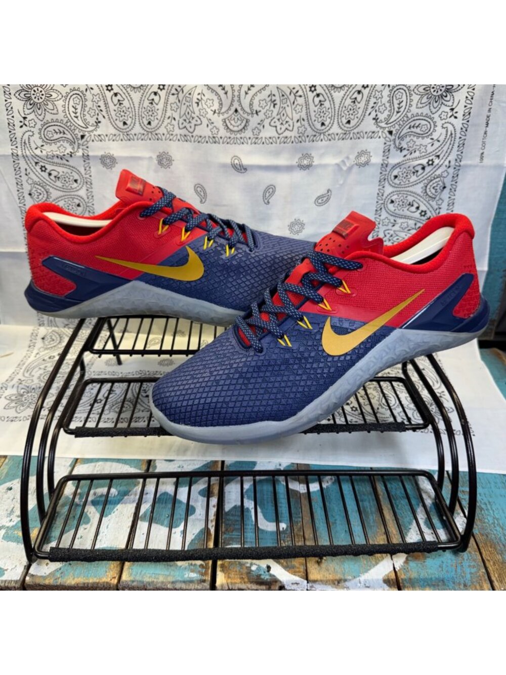 Rare Nike Metcon 4 XD Nike By You "CAPTAIN MARVEL" Womans Size 10.5 EUC